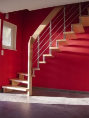 || escaliers_horvat_D82 ||