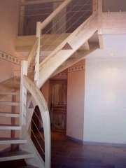 || escaliers_horvat_M50 ||